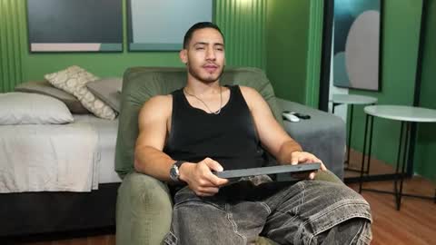 Snapshot of tian_brooks chatting on 02.16.26 Tian Brooks online show from 02.16.26