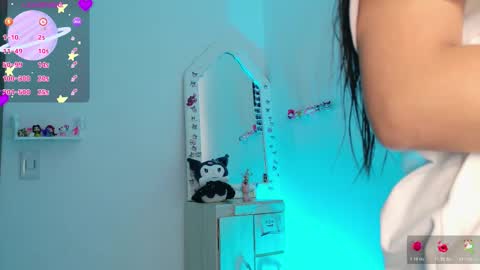 Snapshot of tianale chatting on 11.11.25 Tiana Le online show from 11.11.25