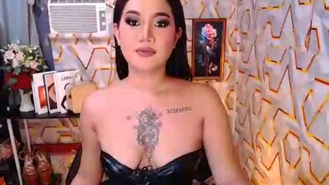 tiarrafoxs online show from 02.09.26