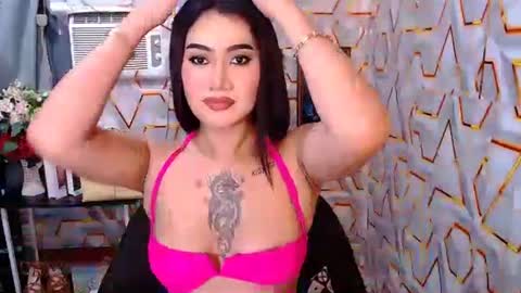 tiarrafoxs online show from 02.16.26