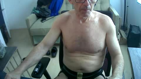 Snapshot of tied__up chatting on 07.13.26 JustMe online show from 07.13.26