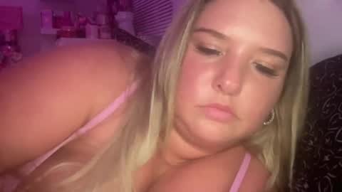 Tierratheblonde online show from 08.10.26