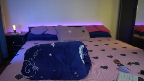 Tiffany online show from 10.08.25