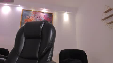 Snapshot of tiffannysins chatting on 02.22.26 Tiffanny Sins online show from 02.22.26