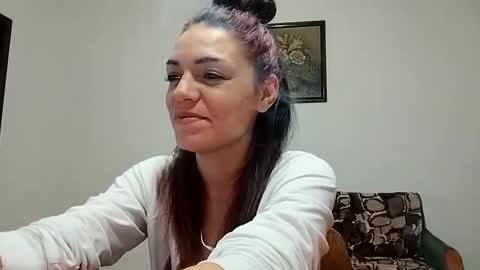 Tiffany online show from 02.12.25