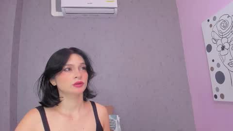 tiffany_mendez online show from 10.14.25