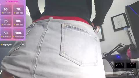 Snapshot of tiffany_teressa chatting on 02.15.25 tiffany theressa online show from 02.15.25