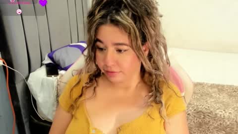 Snapshot of tiffany_teressa chatting on 09.30.25 tiffany theressa online show from 09.30.25