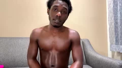 Snapshot of tiffanyandnato chatting on 12.21.25 tiffanyandnato online show from 12.21.25