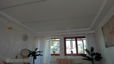 Tiffany Houston online show from 01.19.25