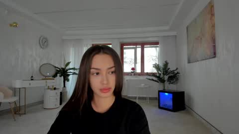 Tiffany Houston online show from 01.27.25