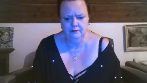TiffanyMature online show from 04.04.26