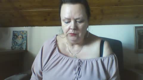 TiffanyMature online show from 04.10.26