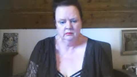 TiffanyMature online show from 04.12.26