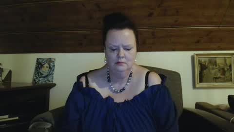 TiffanyMature online show from 05.04.26
