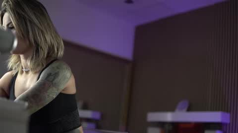 Ilaria online show from 10.06.25