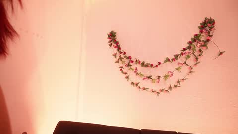 Snapshot of tiffanysander chatting on 03.22.26 My name is Tiffany welcome online show from 03.22.26