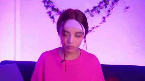 Snapshot of tiffanysander chatting on 03.25.26 My name is Tiffany welcome online show from 03.25.26