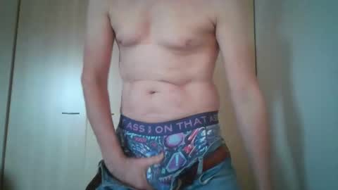 Snapshot of tigerjow941808 chatting on 10.31.25 tigerjow941808 online show from 10.31.25