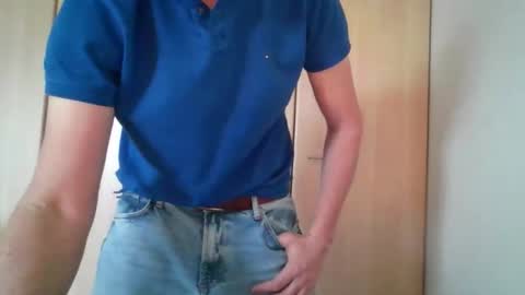 Snapshot of tigerjow941808 chatting on 12.03.25 tigerjow941808 online show from 12.03.25