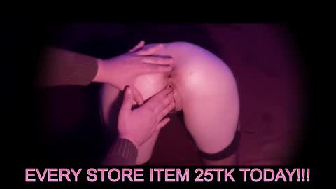 Snapshot of tightnylons chatting on 03.03.25 TightNylons online show from 03.03.25