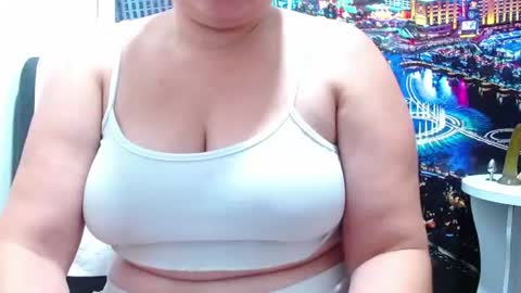 Tila online show from 06.11.26