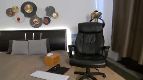 ask me online show from 02.23.25