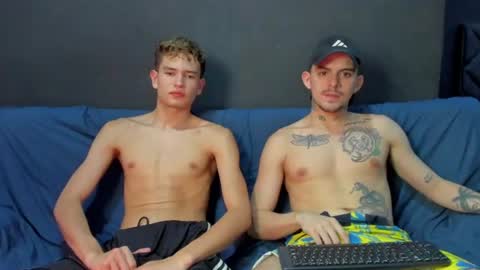 wanna play bareback uncut colombian couple new twink bbk online show from 06.12.26