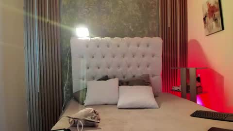 Timothy 21 years old online show from 04.28.26
