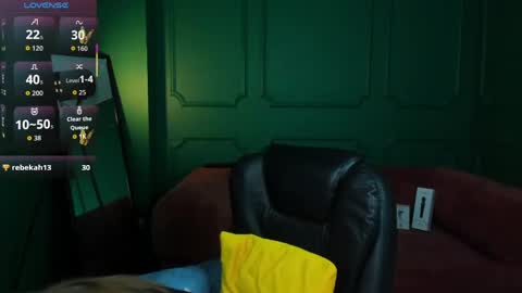 tina_tayllor__ online show from 04.29.26