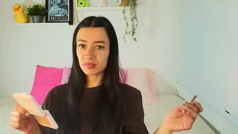 Snapshot of tina_wild_ chatting on 11.28.25 Tina Wild online show from 11.28.25