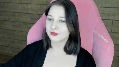 TinaBurton online show from 01.13.26