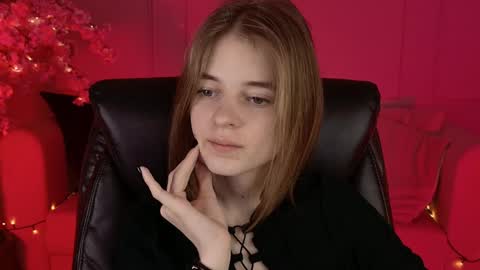 Tina Davil online show from 12.09.24