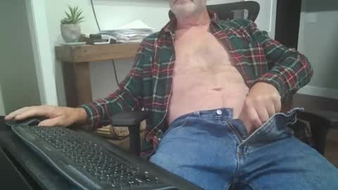 Snapshot of tincup430 chatting on 09.10.25 5 day load on deck online show from 09.10.25