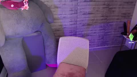 Tinna Goddess online show from 02.10.26