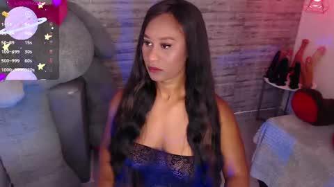 Tinna Goddess online show from 06.18.26
