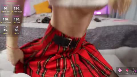 Snapshot of tinna_angel chatting on 03.03.26 Tinna Angel online show from 03.03.26