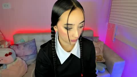 tiny_cora online show from 04.26.26