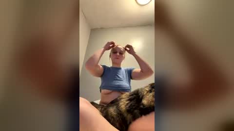 tinyblondebarbie online show from 06.17.26