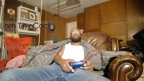 Snapshot of tinycock_1979 chatting on 11.22.25 tinycock_1979 online show from 11.22.25