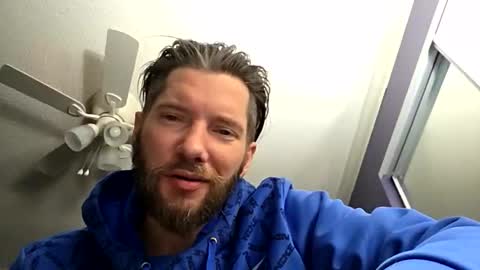 tinyguynicecock online show from 04.18.26