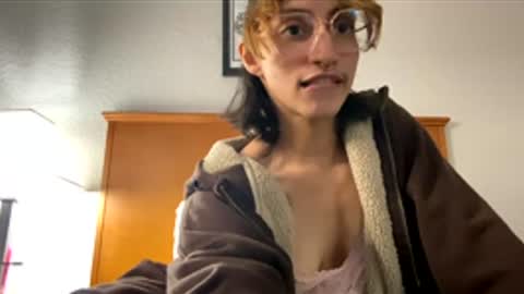 tinyhairycherry online show from 04.15.26