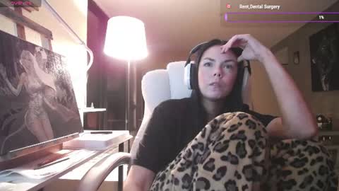stage Kylie Sinner  brand CLITBAIT online show from 06.27.26