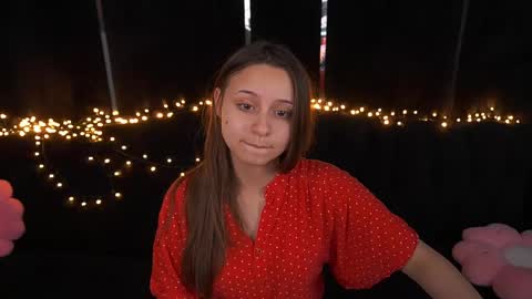 tinynataliee online show from 05.13.26