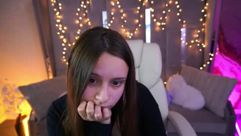 tinynataliee online show from 05.14.26