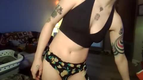 tinytitties online show from 12.22.25