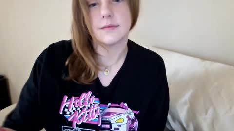 Snapshot of tinywithtiddies chatting on 01.11.26 tinywithtiddies online show from 01.11.26