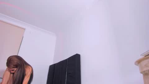 tinyyourmomys online show from 09.26.25