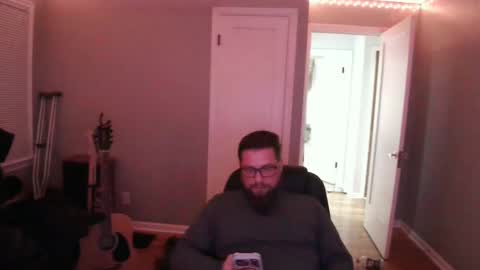 Snapshot of tippertonight chatting on 11.18.25 tippertonight online show from 11.18.25