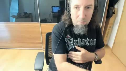 Snapshot of tirolerboy27 chatting on 07.20.26 Tirolerboy27 online show from 07.20.26